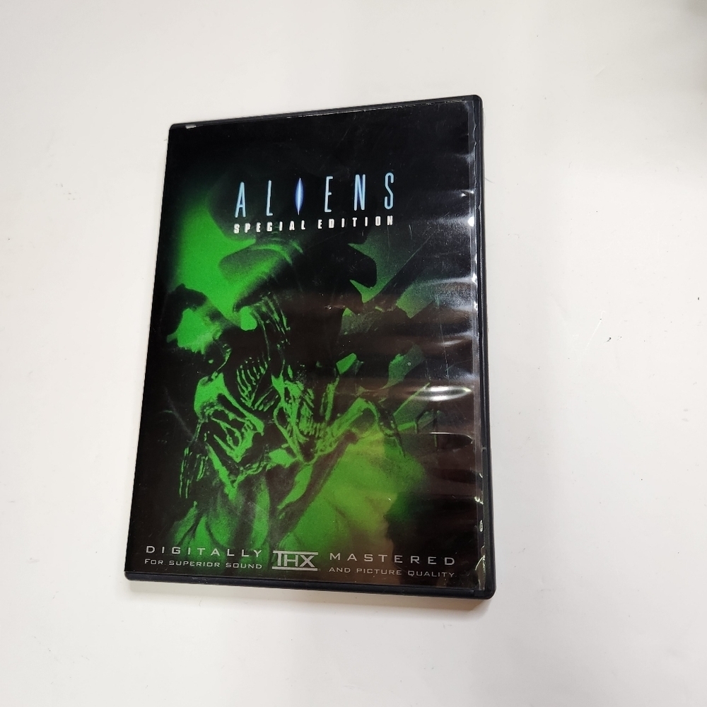 FREE WITH PURCHASE Aliens DVD 2005 Special Edition Alien Movie